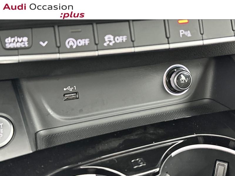 Voitures occasions Audi A4 S line Vélizy-Villacoublay