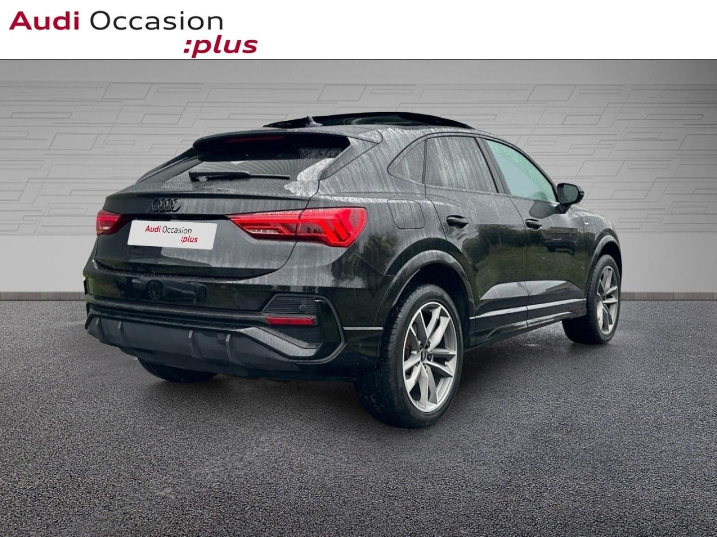 Voitures occasions Audi Q3 Sportback S line Vélizy-Villacoublay
