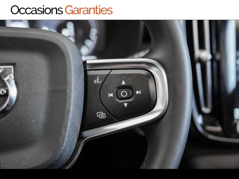 Voitures occasions VOLVO XC40 Inscription Luxe Vélizy-Villacoublay