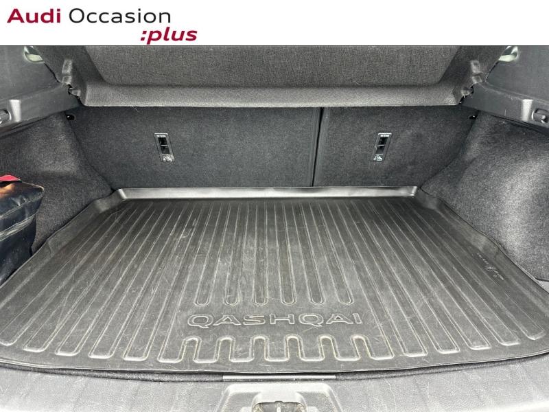 Voitures occasions NISSAN QASHQAI N-Connecta Vélizy-Villacoublay