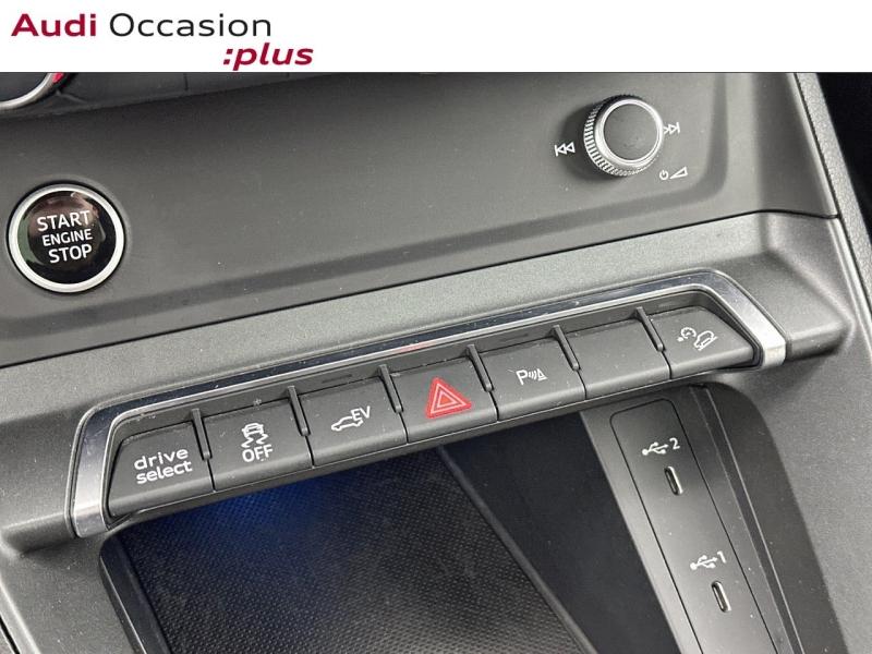 Voitures occasions Audi Q3 S line Vélizy-Villacoublay