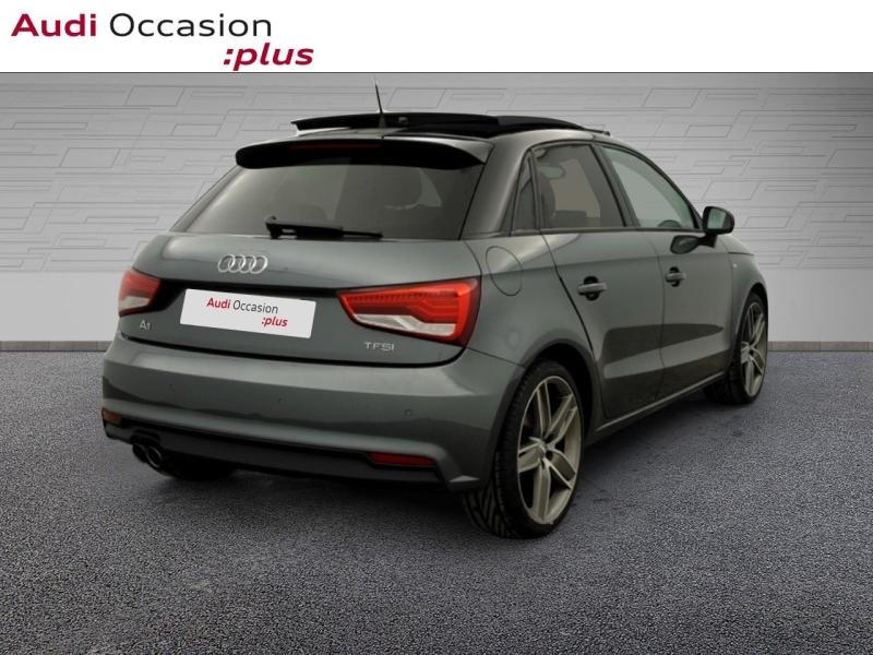 Voitures occasions Audi A1 Sportback S line Vélizy-Villacoublay