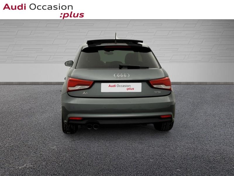 Voitures occasions Audi A1 Sportback S line Vélizy-Villacoublay