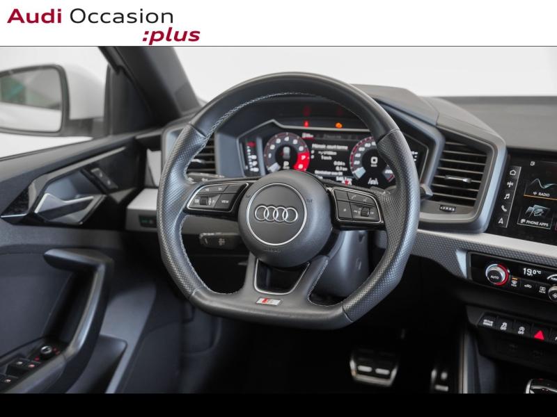 Voitures occasions Audi A1 Sportback S line Vélizy-Villacoublay
