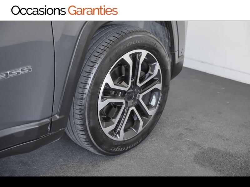 Voitures occasions JEEP Compass Limited Vélizy-Villacoublay