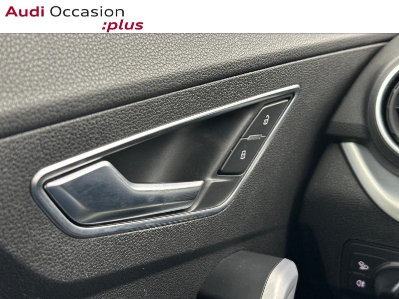 Voitures occasions Audi Q2 S line Vélizy-Villacoublay