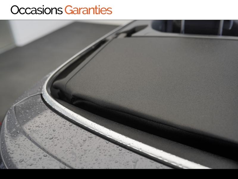 Voitures occasions VOLKSWAGEN T-Roc Cabriolet R-Line Vélizy-Villacoublay