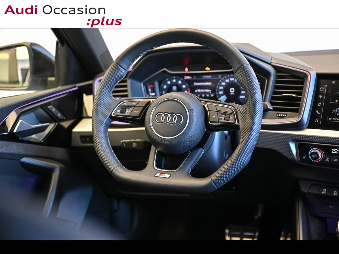 Voitures occasions Audi A1 Sportback S line Vélizy-Villacoublay