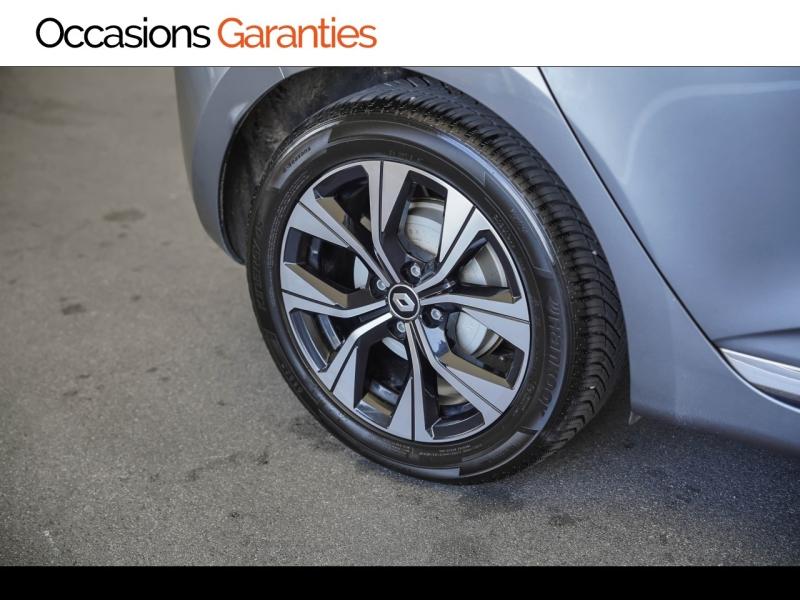 Voitures occasions RENAULT CLIO Evolution Vélizy-Villacoublay