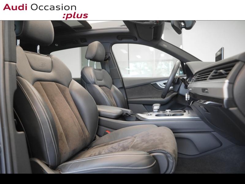 Voitures occasions Audi Q7 S line Vélizy-Villacoublay