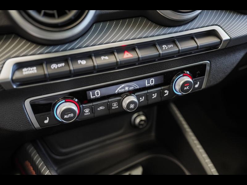 Voitures occasions Audi Q2 S line Plus Vélizy-Villacoublay