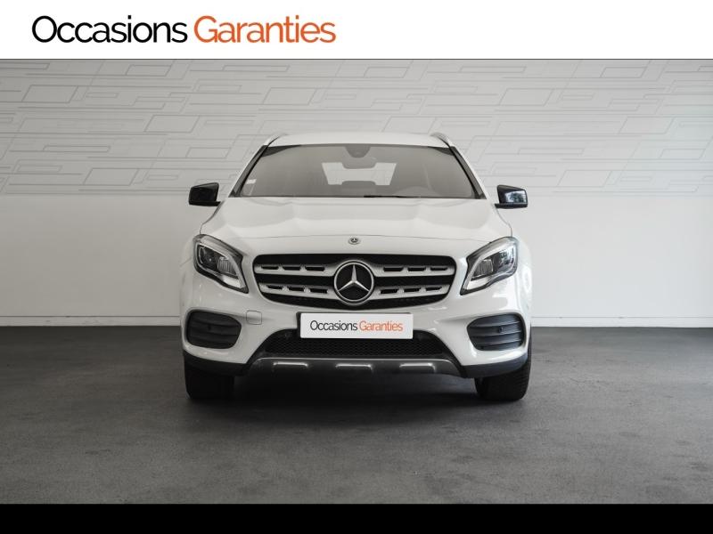 Voitures occasions MERCEDES-BENZ GLA WhiteArt Edition Vélizy-Villacoublay