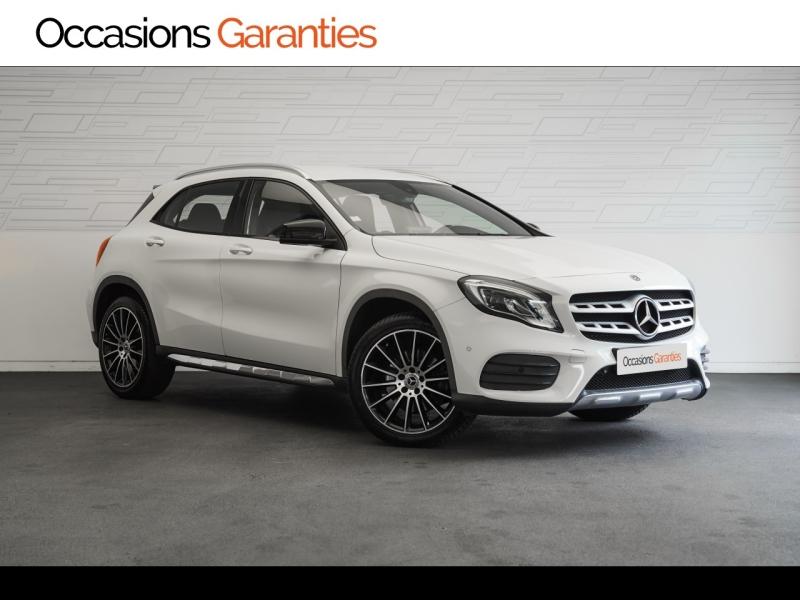 Voitures occasions MERCEDES-BENZ GLA WhiteArt Edition Vélizy-Villacoublay