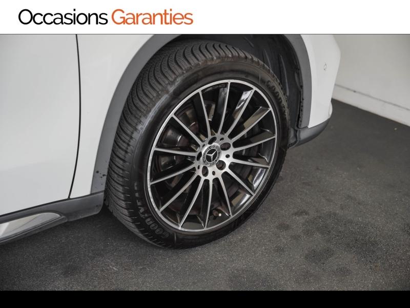 Voitures occasions MERCEDES-BENZ GLA WhiteArt Edition Vélizy-Villacoublay