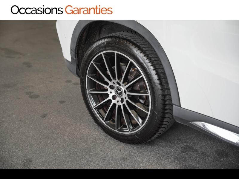 Voitures occasions MERCEDES-BENZ GLA WhiteArt Edition Vélizy-Villacoublay