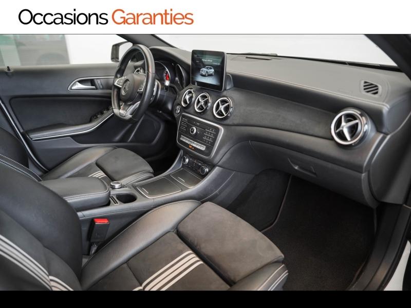 Voitures occasions MERCEDES-BENZ GLA WhiteArt Edition Vélizy-Villacoublay