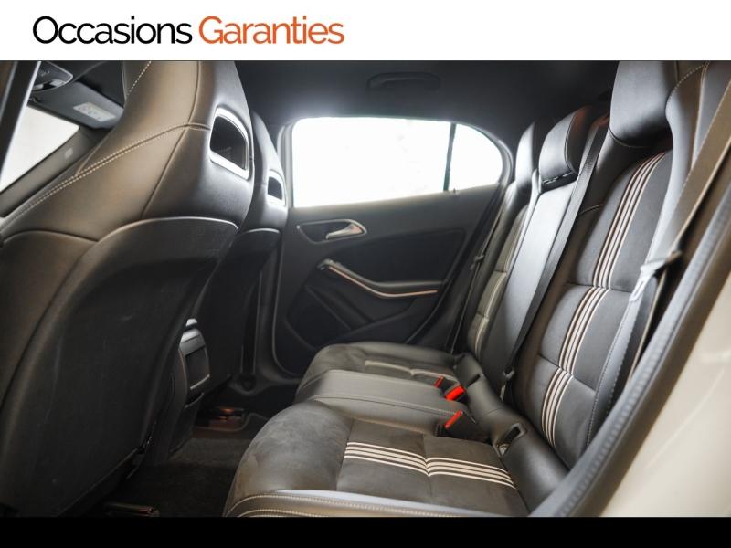 Voitures occasions MERCEDES-BENZ GLA WhiteArt Edition Vélizy-Villacoublay