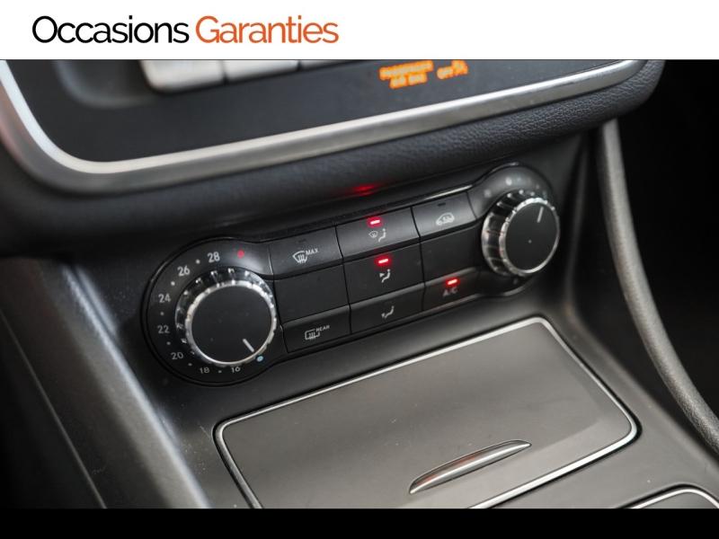 Voitures occasions MERCEDES-BENZ GLA WhiteArt Edition Vélizy-Villacoublay