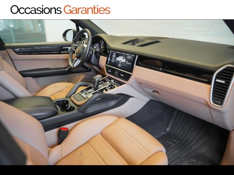 Voitures occasions PORSCHE CAYENNE E-Hybrid Vélizy-Villacoublay