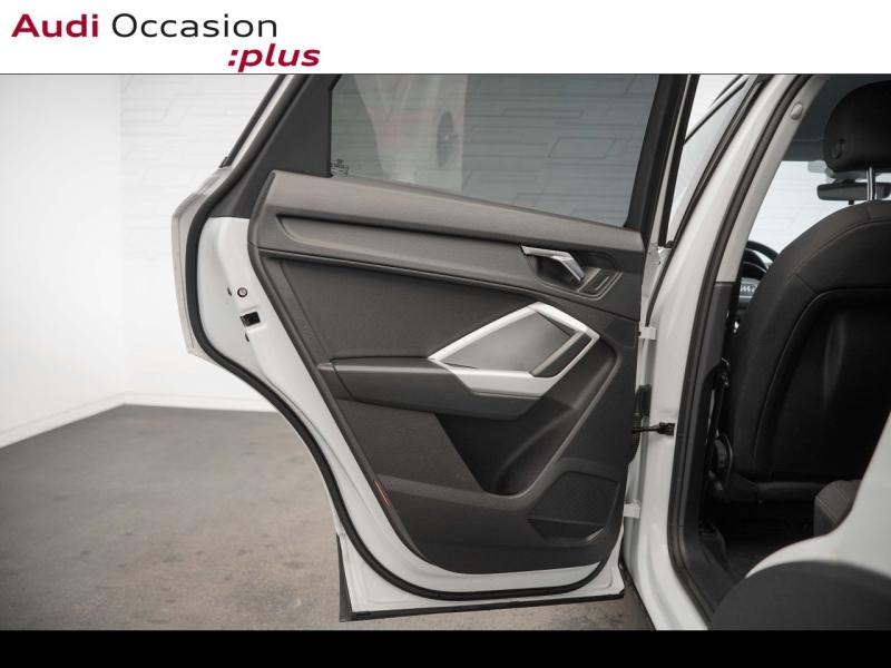 Voitures occasions Audi Q3 Design Vélizy-Villacoublay