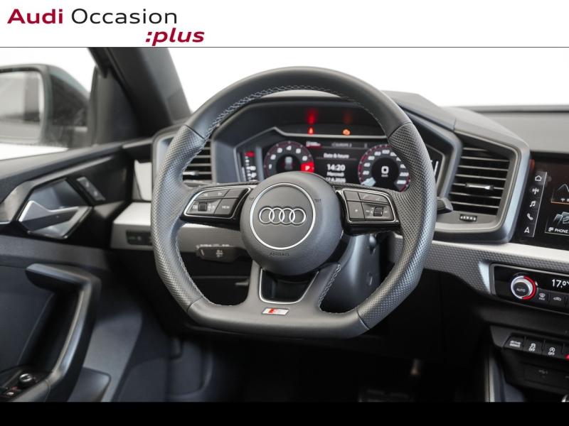 Voitures occasions Audi A1 Sportback S line Vélizy-Villacoublay