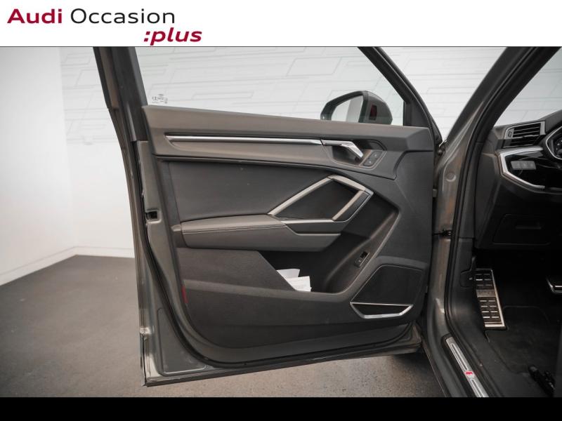 Voitures occasions Audi Q3 S line Vélizy-Villacoublay