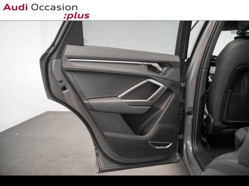 Voitures occasions Audi Q3 S line Vélizy-Villacoublay
