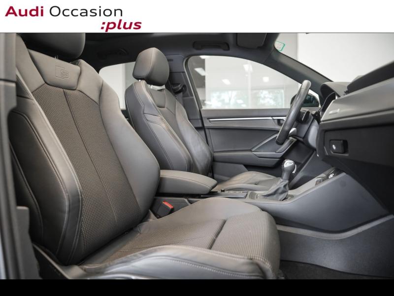 Voitures occasions Audi Q3 S line Vélizy-Villacoublay