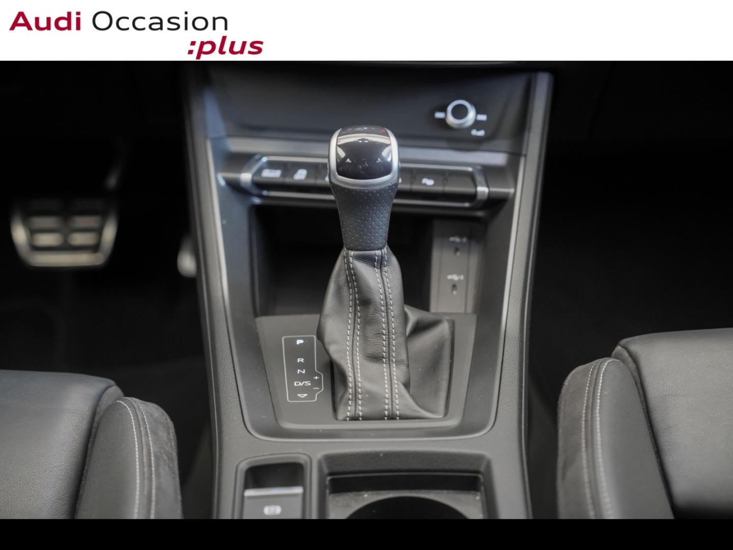 Voitures occasions Audi Q3 Sportback S line Vélizy-Villacoublay