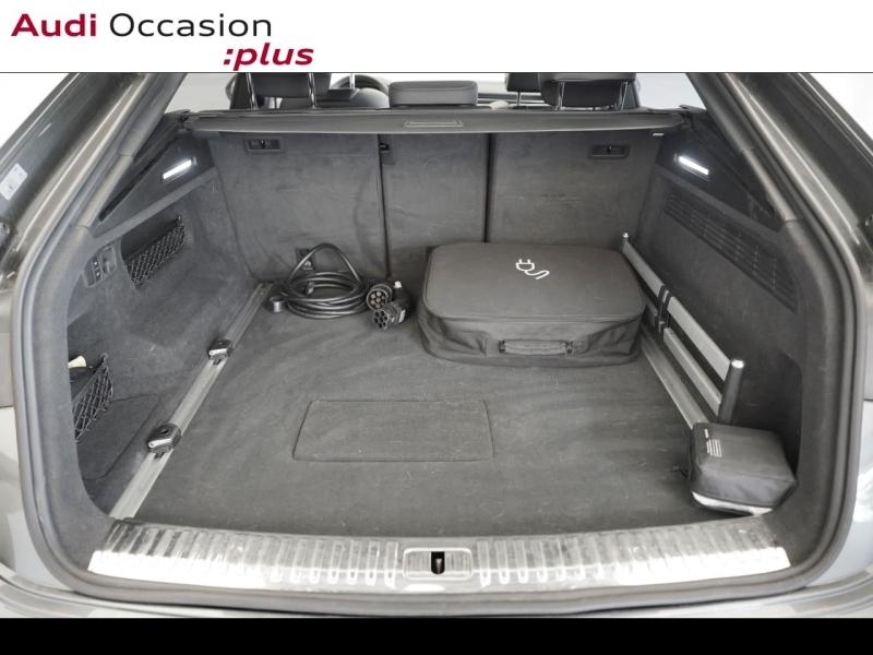Voitures occasions Audi Q8 S line Vélizy-Villacoublay