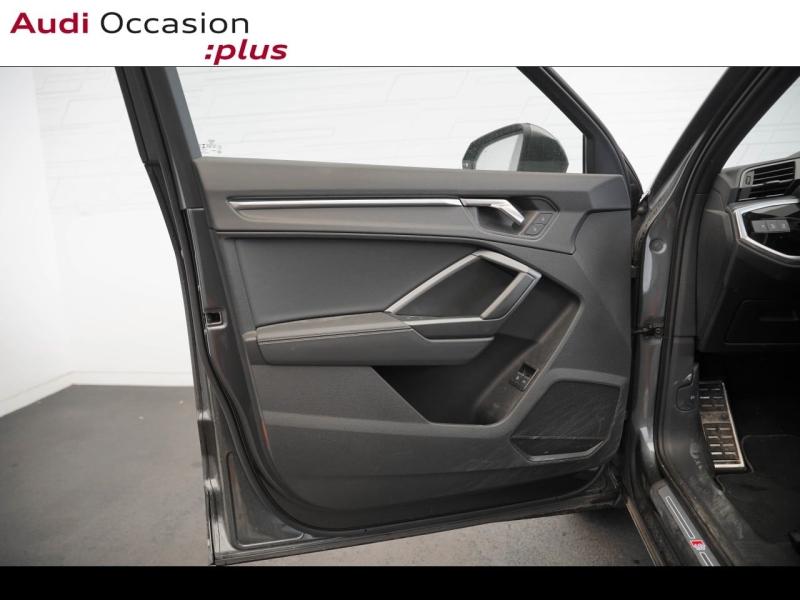 Voitures occasions Audi Q3 Sportback S line Vélizy-Villacoublay