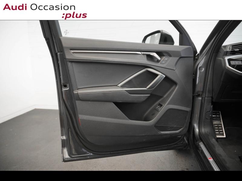 Voitures occasions Audi Q3 S line Vélizy-Villacoublay