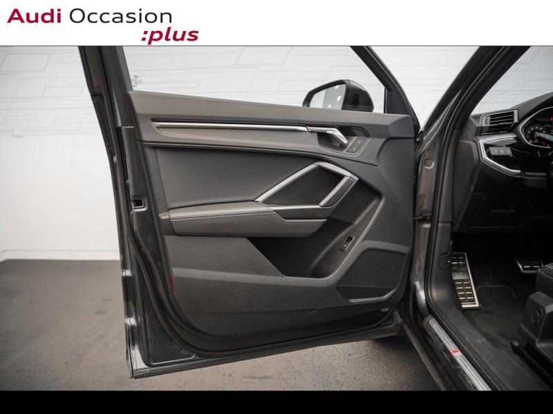 Voitures occasions Audi Q3 Sportback S line Vélizy-Villacoublay