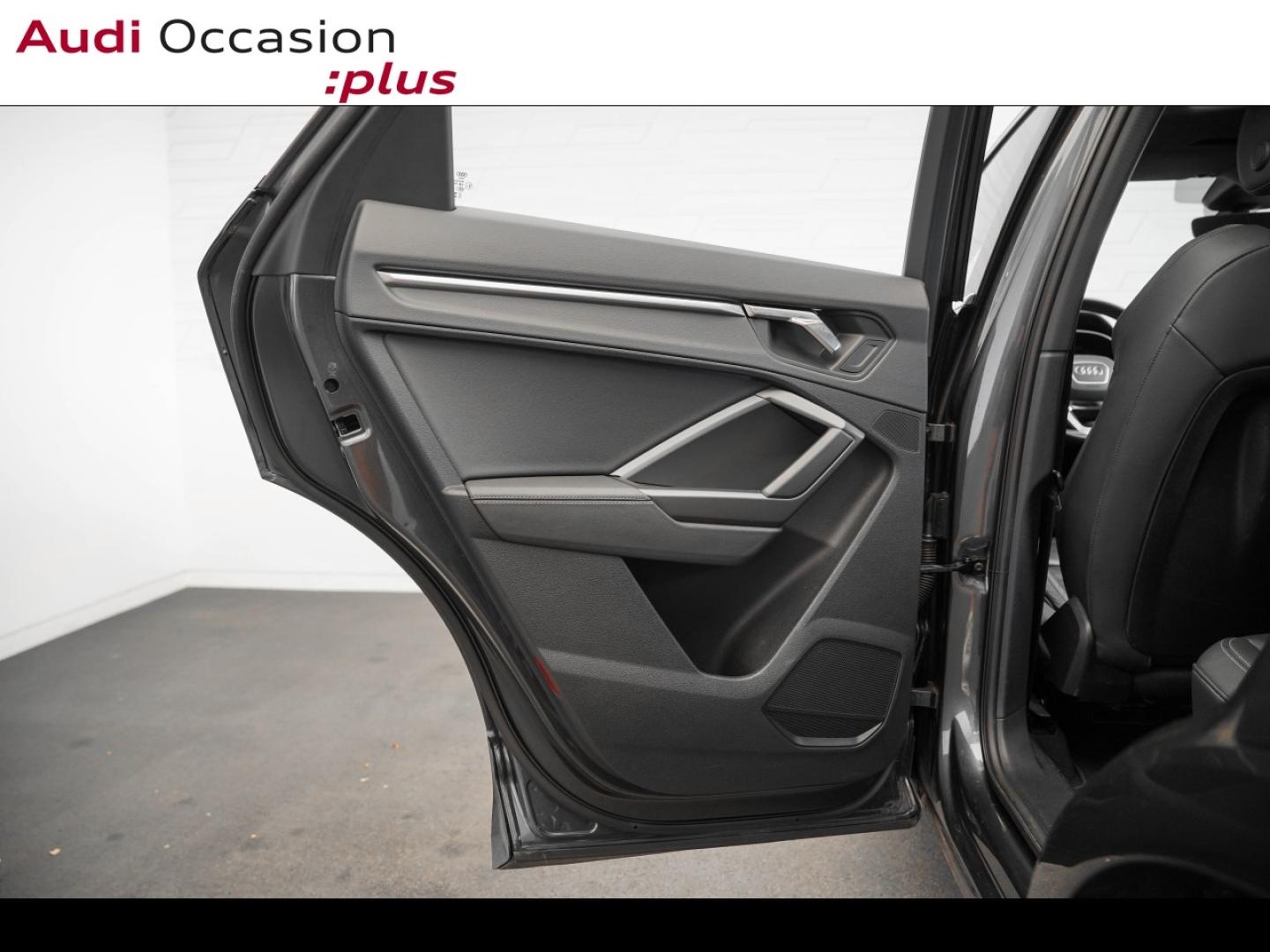 Voitures occasions Audi Q3 Sportback S line Vélizy-Villacoublay