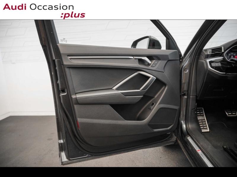 Voitures occasions Audi Q3 S line Vélizy-Villacoublay