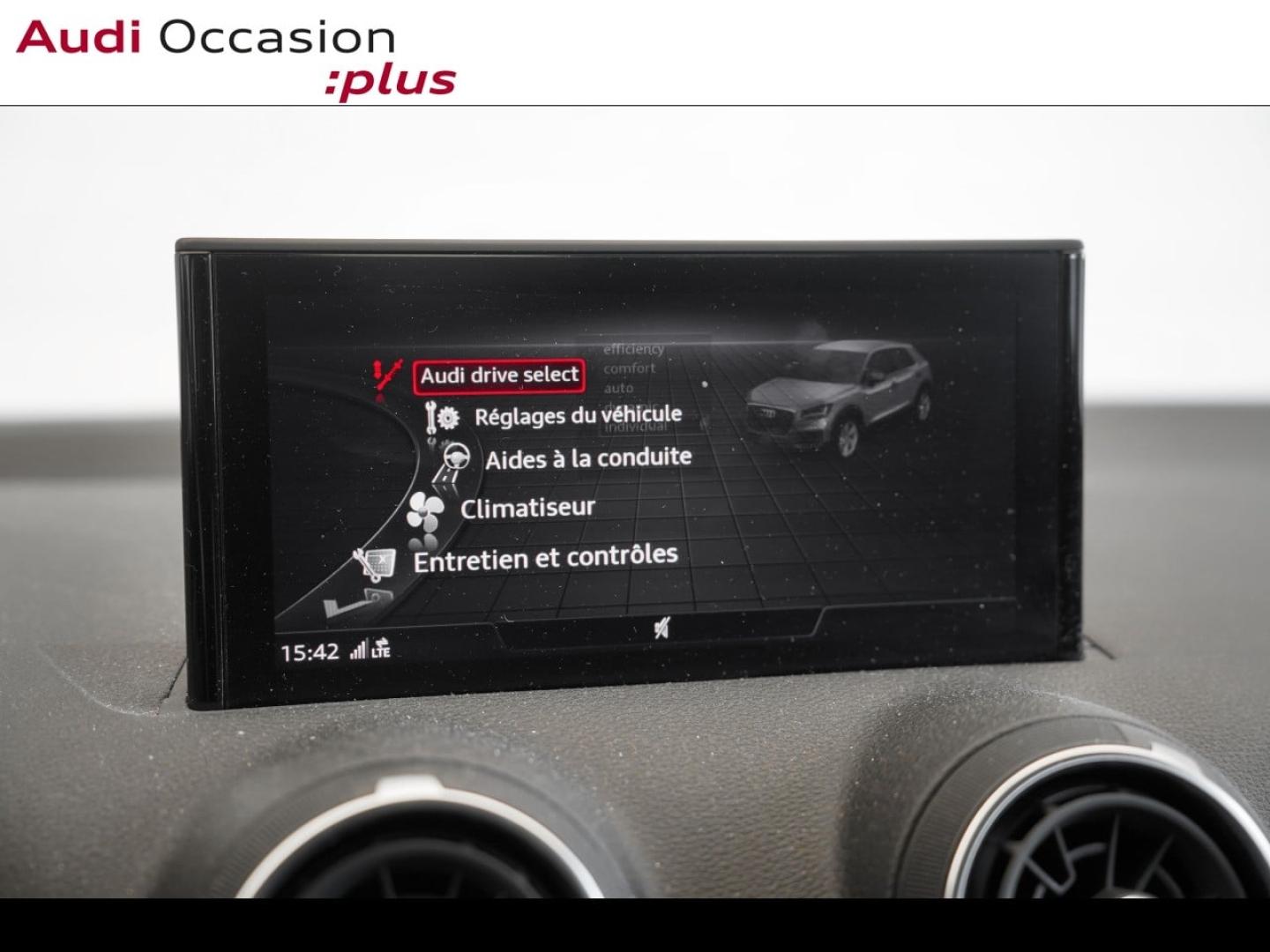 Voitures occasions Audi Q2 Design luxe Vélizy-Villacoublay