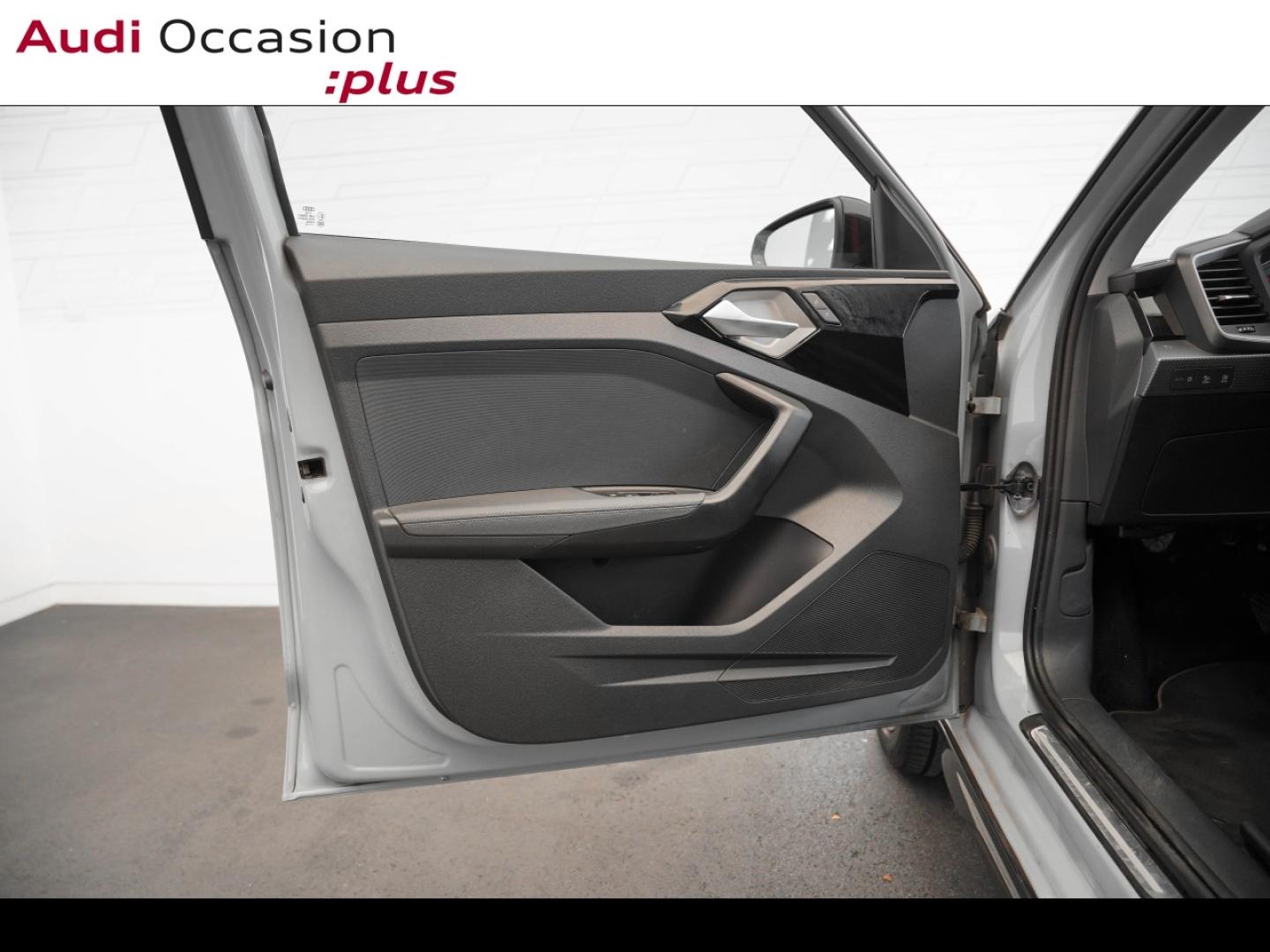 Voitures occasions Audi A1 Citycarver Design luxe Vélizy-Villacoublay