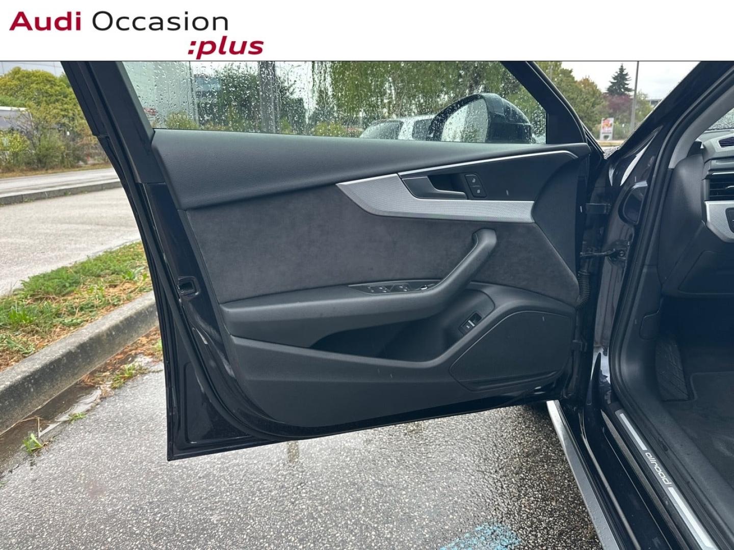 Voitures occasions Audi A4 ALLROAD Design Luxe Vélizy-Villacoublay