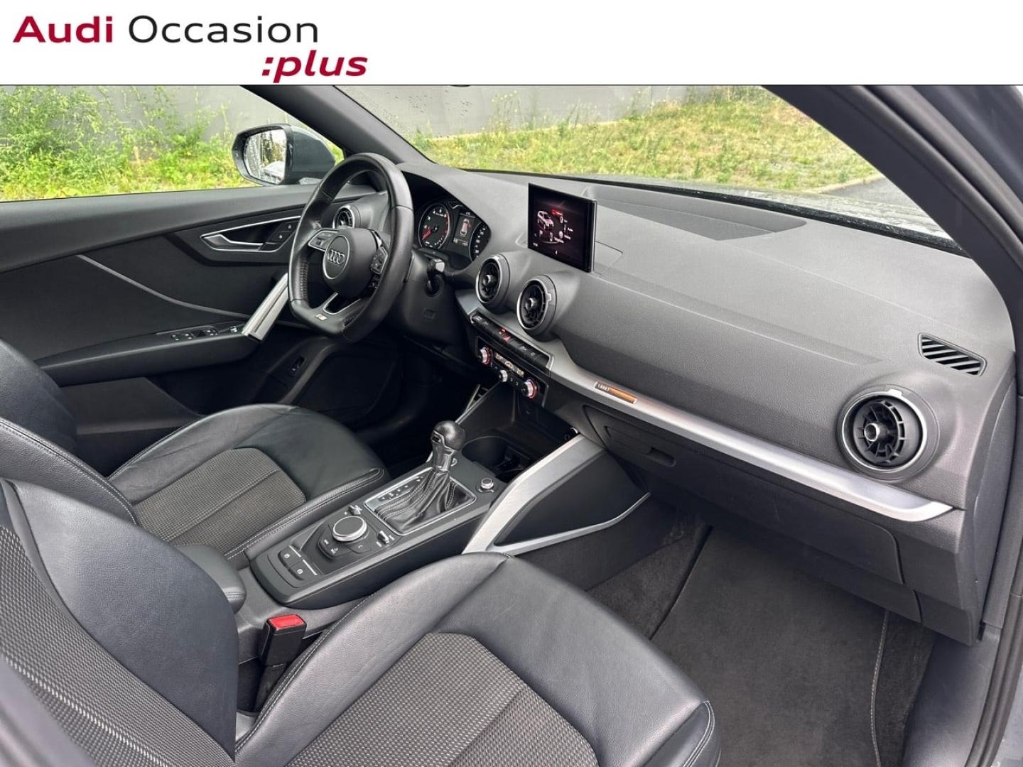 Voitures occasions Audi Q2 S line Vélizy-Villacoublay