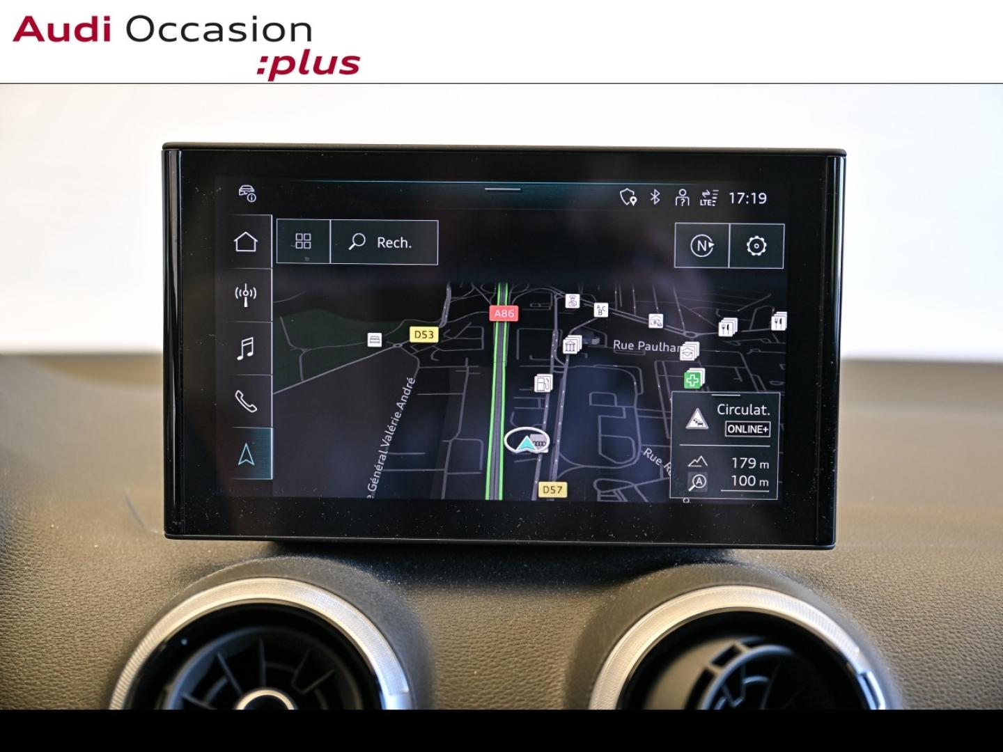 Voitures occasions Audi Q2 S line Vélizy-Villacoublay