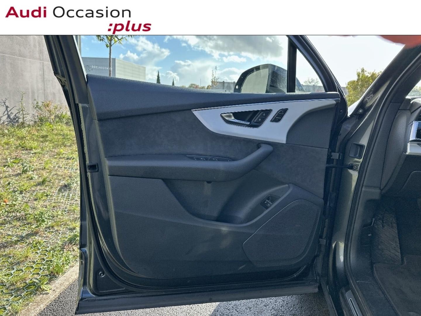 Voitures occasions Audi Q7 Competition Vélizy-Villacoublay