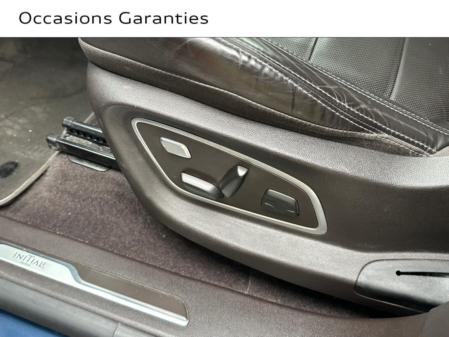 Voitures occasions RENAULT ESPACE Initiale Paris Vélizy-Villacoublay