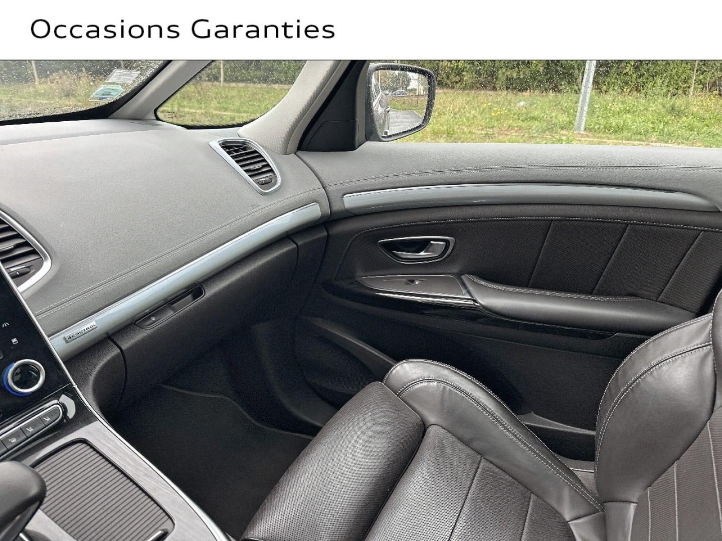 Voitures occasions RENAULT ESPACE Initiale Paris Vélizy-Villacoublay