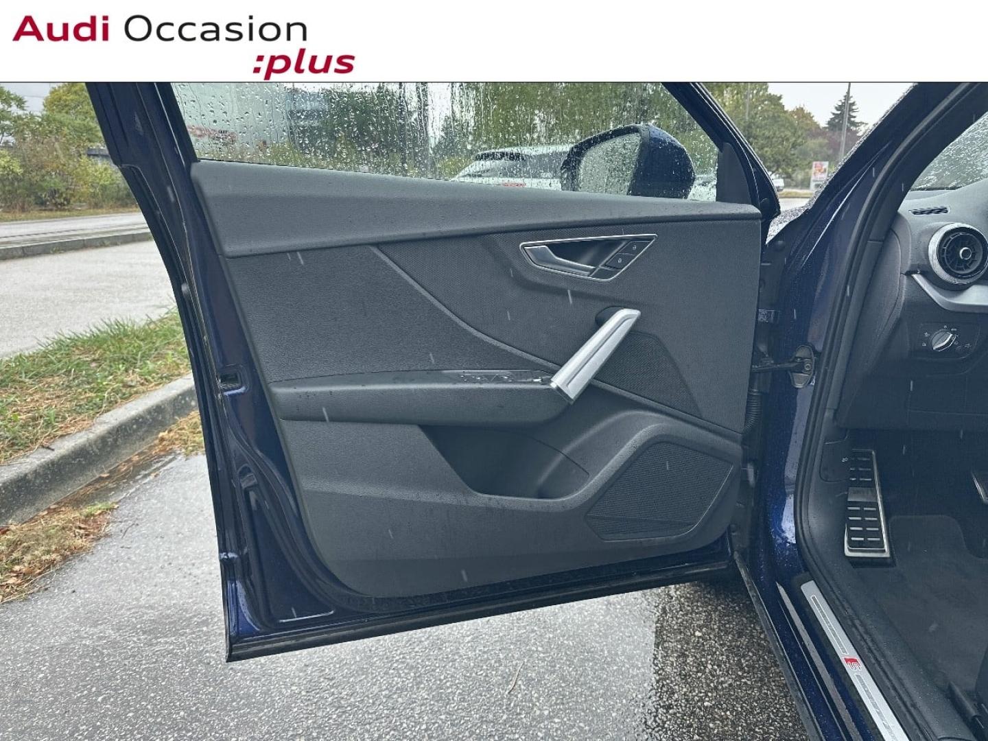 Voitures occasions Audi Q2 S line Vélizy-Villacoublay