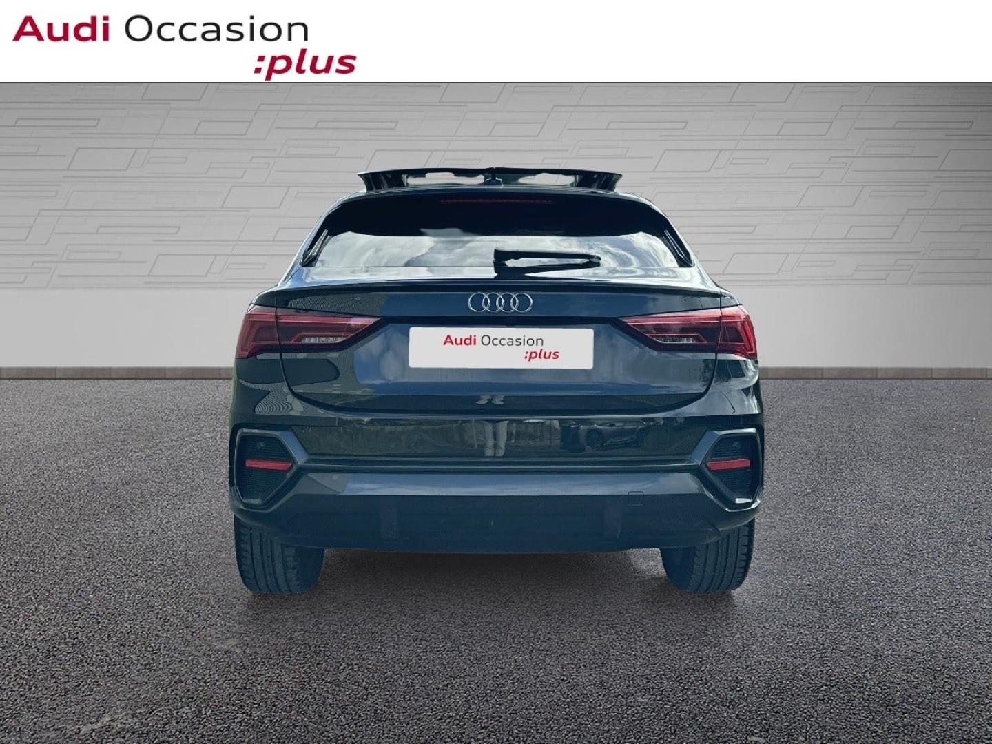 Voitures occasions Audi Q3 Sportback S line Vélizy-Villacoublay