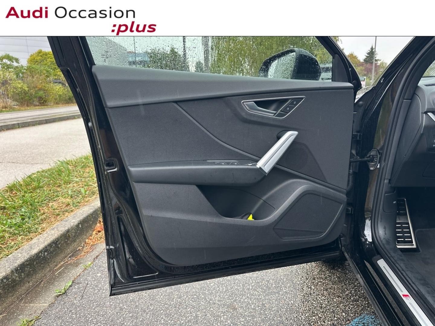Voitures occasions Audi Q2 S line Vélizy-Villacoublay