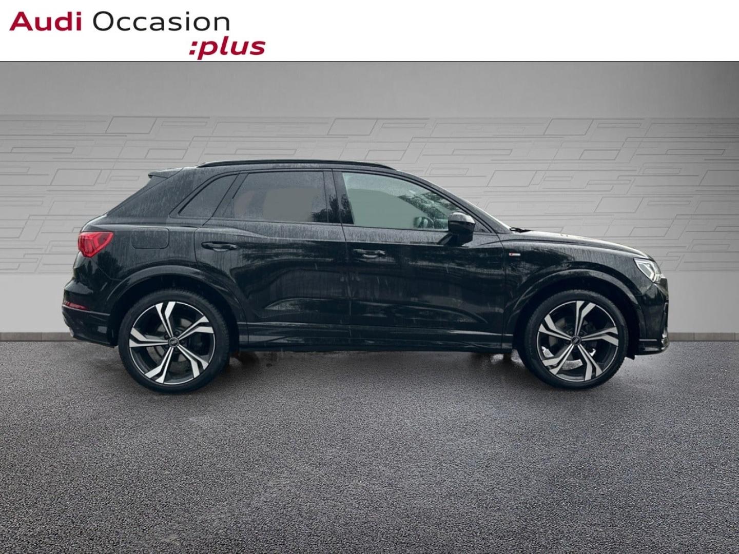 Voitures occasions Audi Q3 S line Vélizy-Villacoublay
