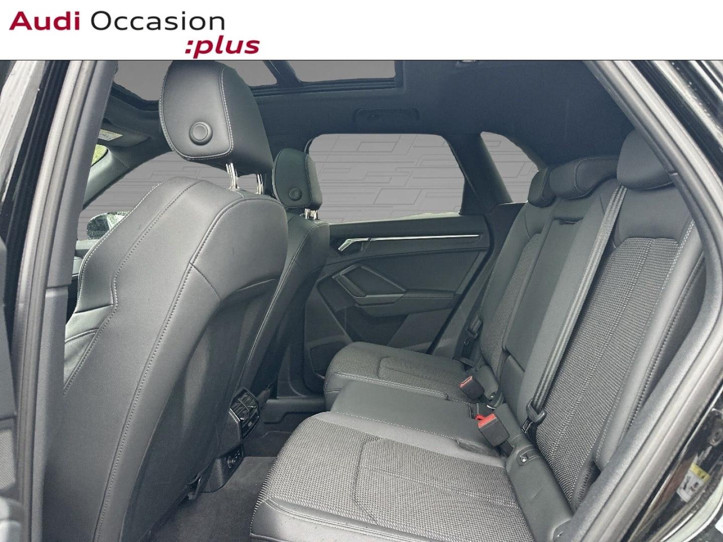 Voitures occasions Audi Q3 S line Vélizy-Villacoublay