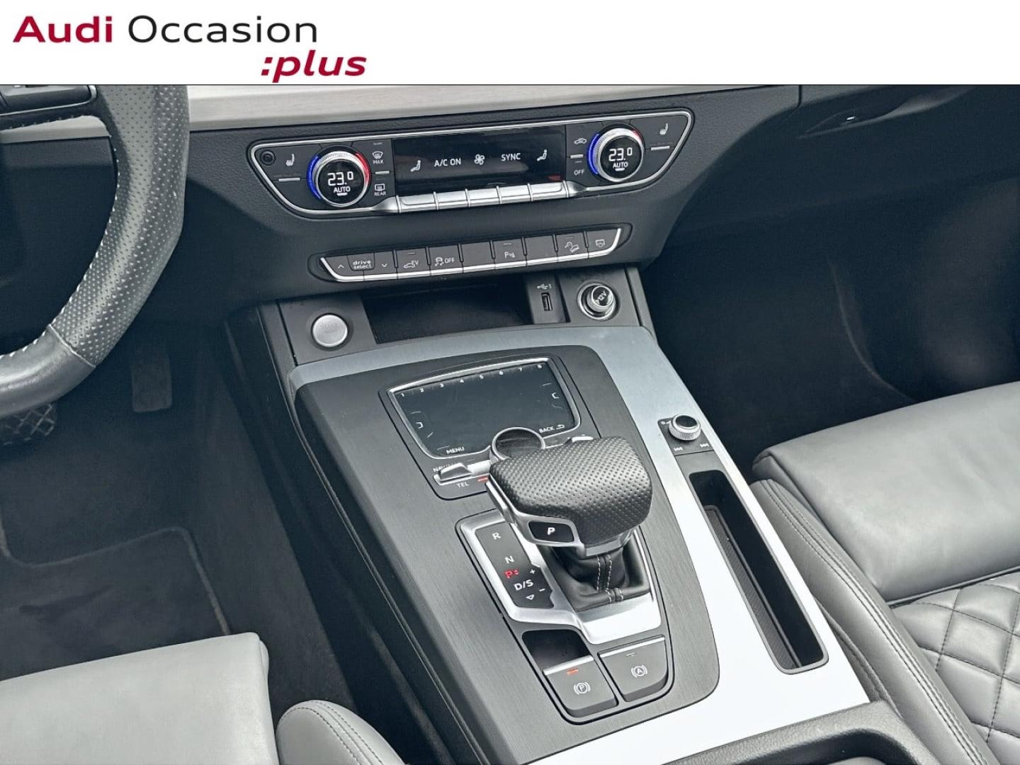 Voitures occasions Audi Q5 S line Vélizy-Villacoublay