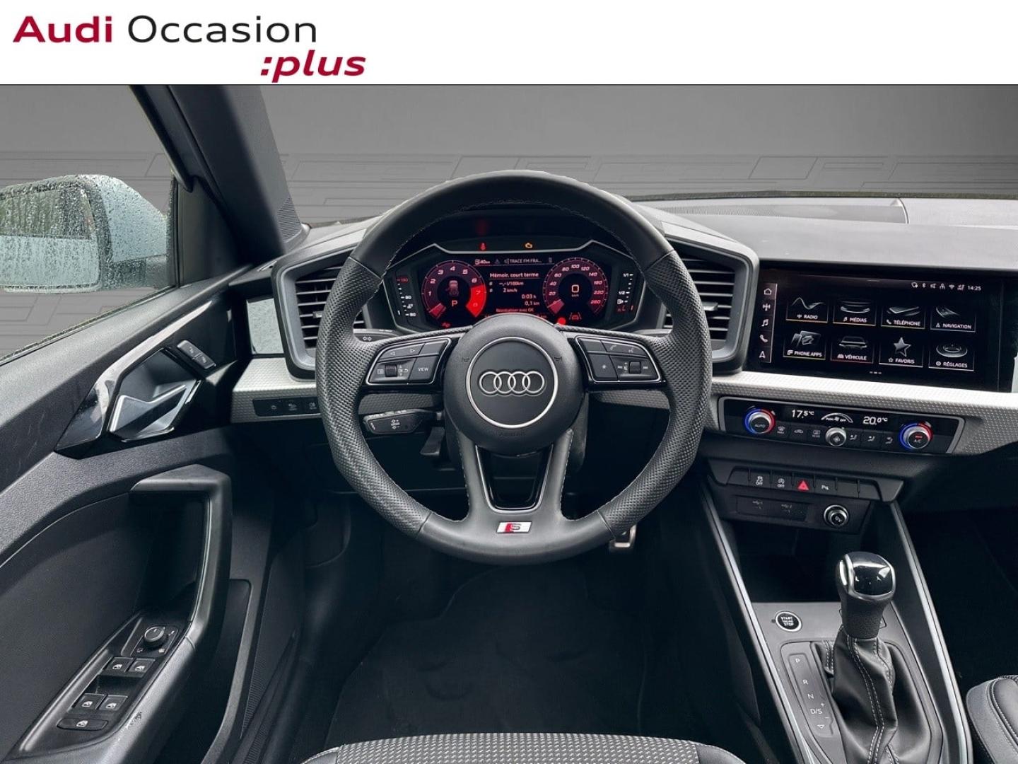 Voitures occasions Audi A1 Sportback S line Vélizy-Villacoublay